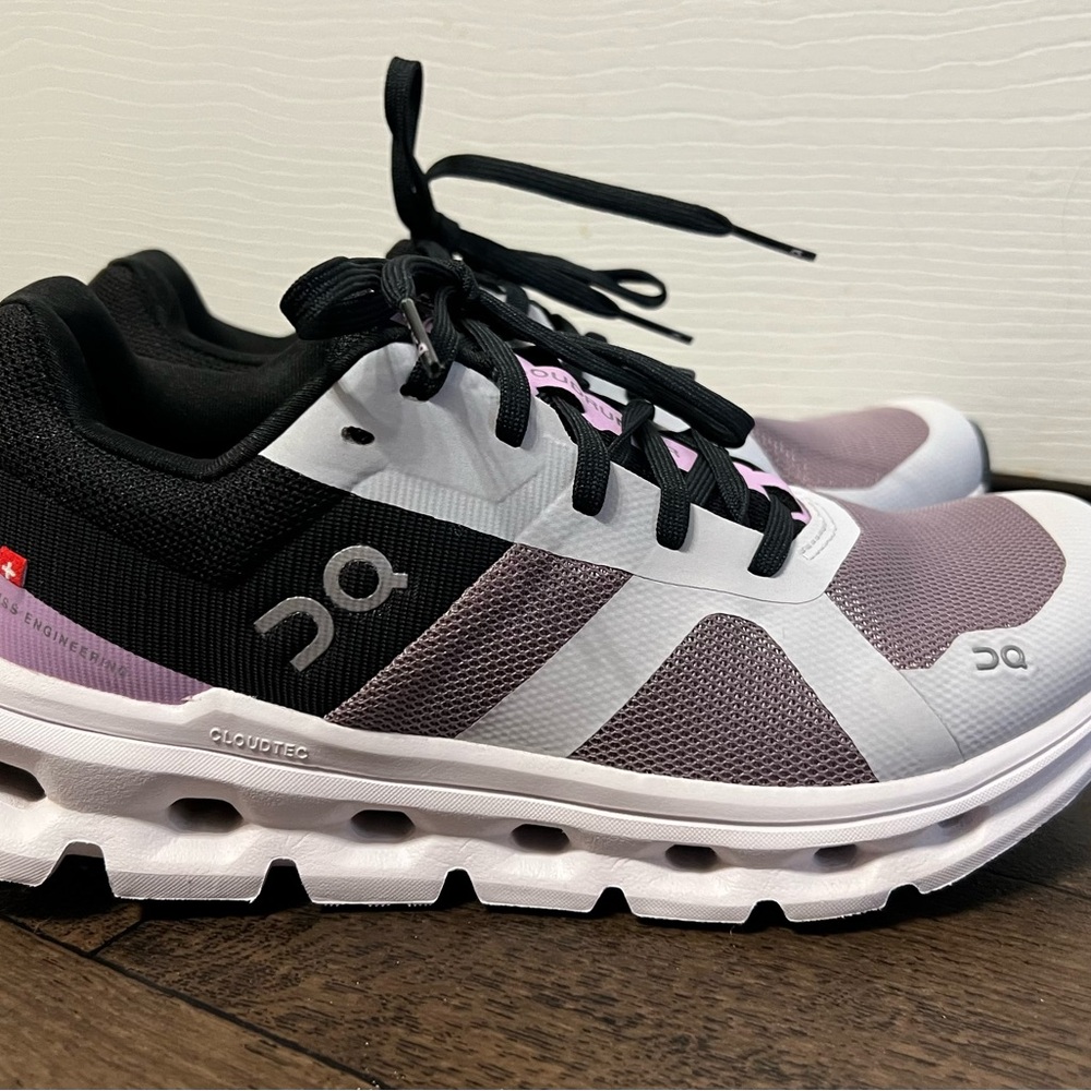 EUC On Running - Worn Once